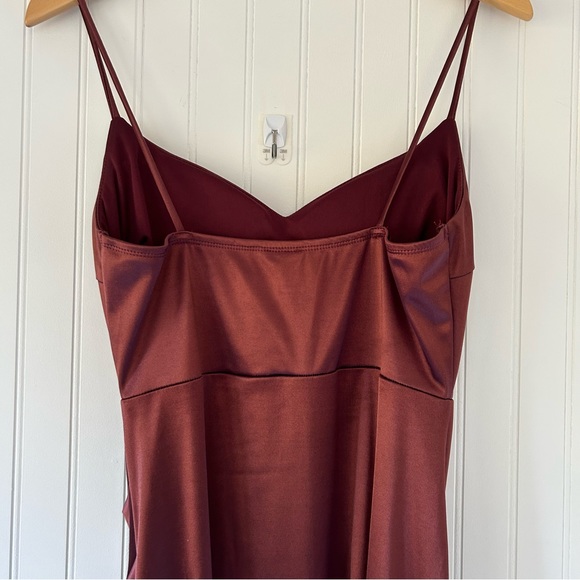 Midi Length Windsor Dress with ruching size L - Picture 2 of 4